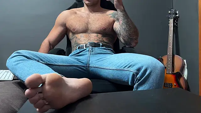 Mr YourGod online show from 11/02/25, 04:28