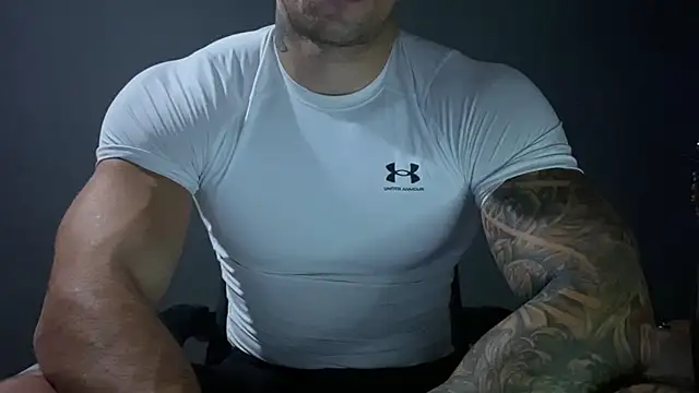 Snapshot of Mr_YourGod chatting on 12/02/24, 02:47 Mr YourGod online show from 12/02/24, 02:47