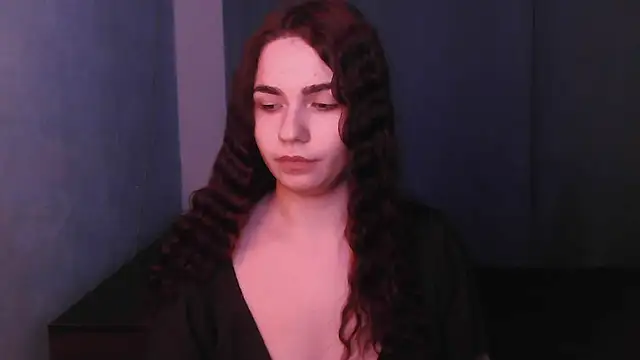 Snapshot of HannahMeid chatting on 03/05/25, 08:21 HannahMeid online show from 03/05/25, 08:21