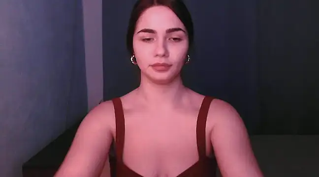 Snapshot of HannahMeid chatting on 01/13/25, 08:37 HannahMeid online show from 01/13/25, 08:37