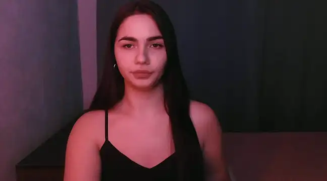 Snapshot of HannahMeid chatting on 01/07/25, 07:38 HannahMeid online show from 01/07/25, 07:38