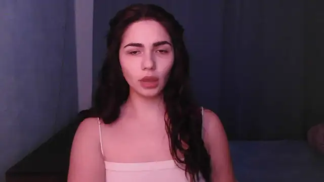 Snapshot of HannahMeid chatting on 02/01/25, 07:34 HannahMeid online show from 02/01/25, 07:34