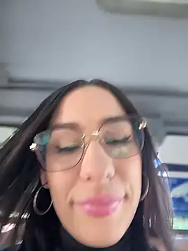Snapshot of __IRIS__ chatting on 09/25/25, 02:12 IRIS online show from 09/25/25, 02:12