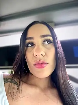   IRIS   online show from 11/24/25, 06:41