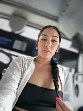   IRIS   online show from 03/12/26, 02:54