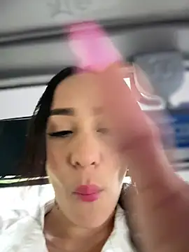   IRIS   online show from 03/18/26, 05:58