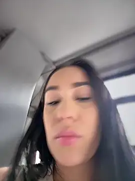   IRIS   online show from 04/07/26, 04:42