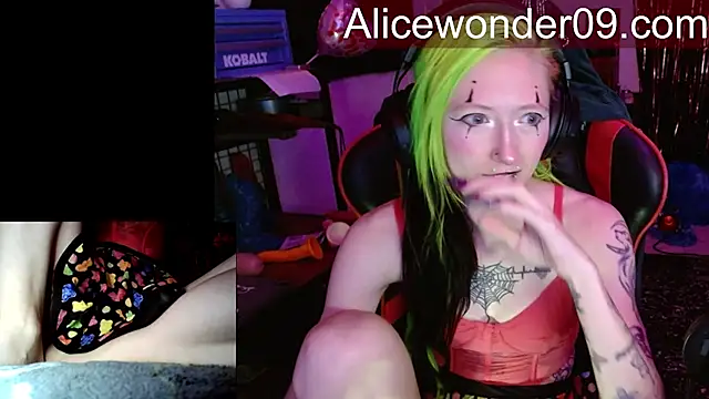 alicewonder09 online show from 03/15/26, 03:24