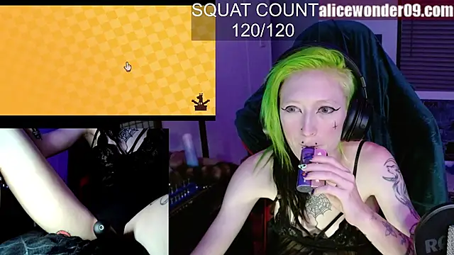 Snapshot of alicewonder09 chatting on 10/12/25, 04:58 alicewonder09 online show from 10/12/25, 04:58
