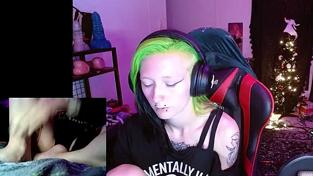 alicewonder09 online show from 12/18/25, 05:01