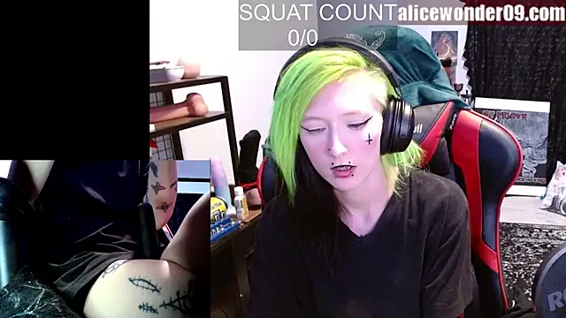 alicewonder09 online show from 10/29/25, 02:54