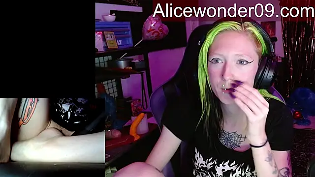 alicewonder09 online show from 03/20/26, 03:29