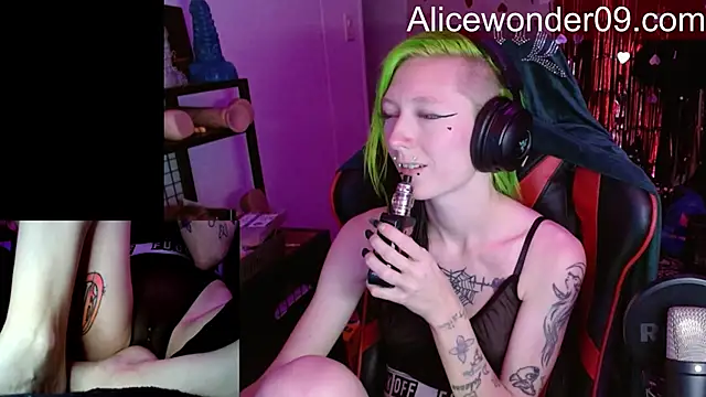 alicewonder09 online show from 01/19/26, 04:38