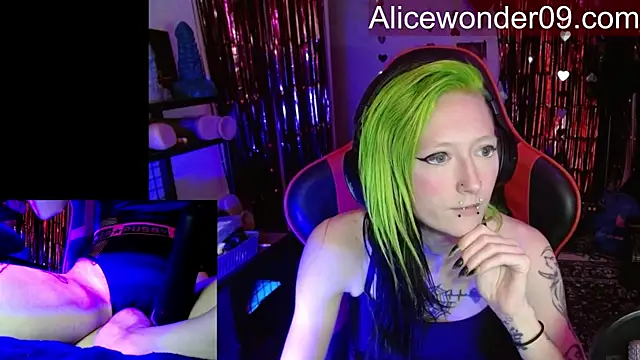 alicewonder09 online show from 01/12/26, 04:52