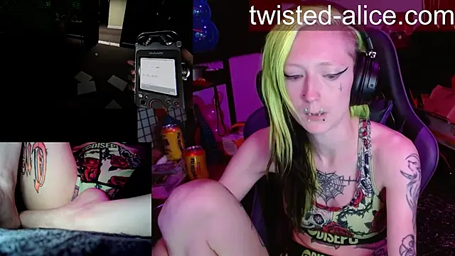 alicewonder09 online show from 04/13/26, 03:32