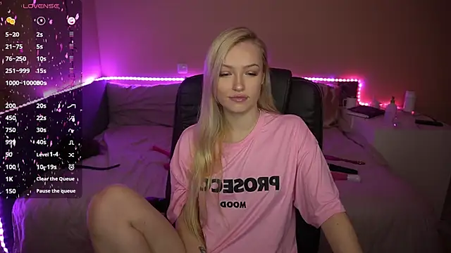 AmandaFiree online show from 03/19/25, 07:29