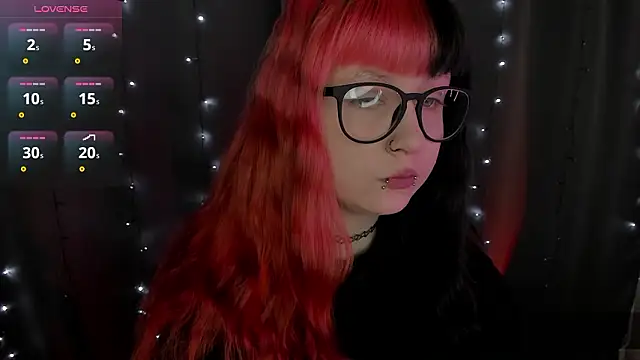 t0riayun0 online show from 02/09/26, 07:34