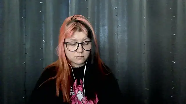 t0riayun0 online show from 02/13/26, 09:09