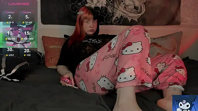 t0riayun0 online show from 11/07/25, 11:52