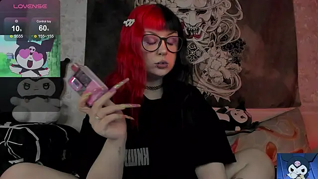 t0riayun0 online show from 11/15/25, 06:34