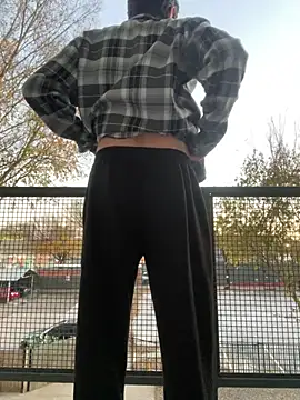 Snapshot of Bbyboyivan chatting on 12/14/24, 11:34 Bbyboyivan online show from 12/14/24, 11:34