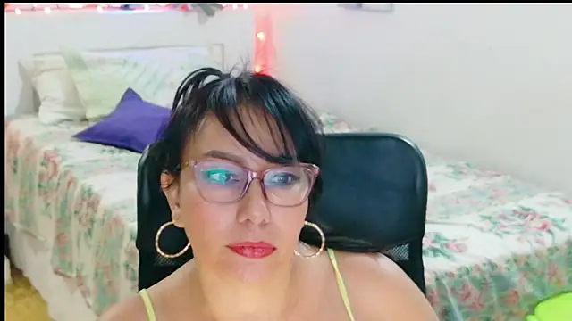 hottplay online show from 03/26/26, 09:24