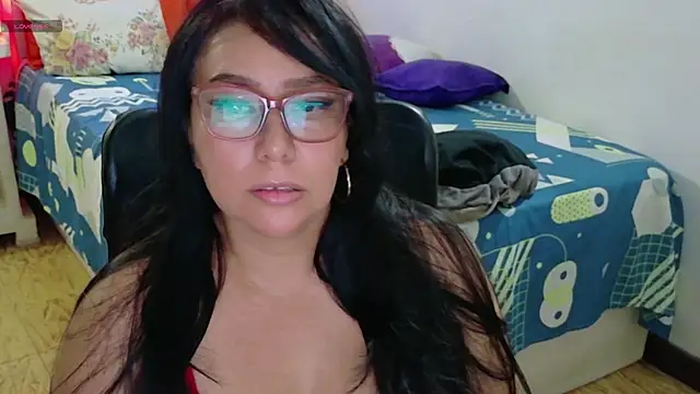 hottplay online show from 02/05/26, 02:07