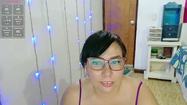 hottplay online show from 09/13/25, 04:07