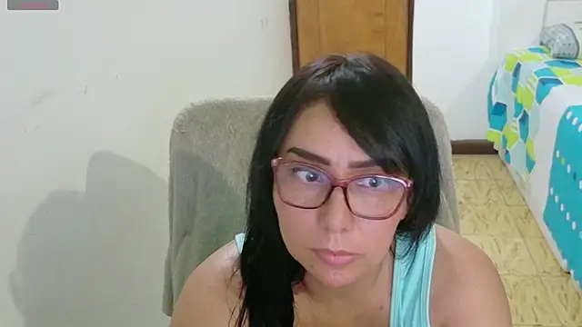 hottplay online show from 11/13/25, 12:58