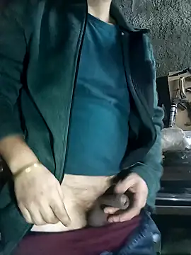 pedrosantos3366 online show from 01/09/25, 10:41