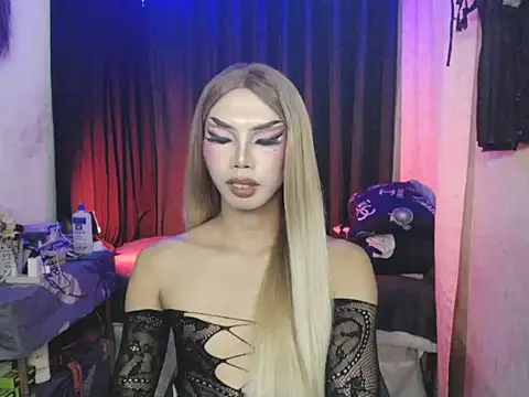 MirabelleNotch online show from 04/04/26, 12:45