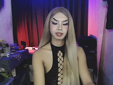 MirabelleNotch online show from 04/15/26, 11:05