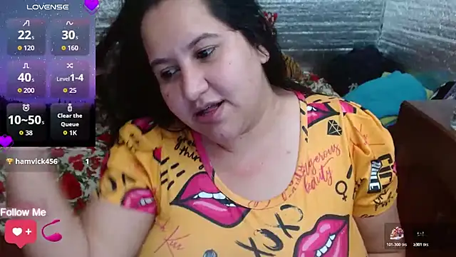 EMILY-NESSA online show from 11/11/25, 11:42