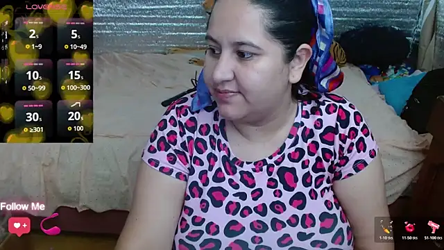 Snapshot of EMILY-NESSA chatting on 03/18/26, 01:46 EMILY-NESSA online show from 03/18/26, 01:46