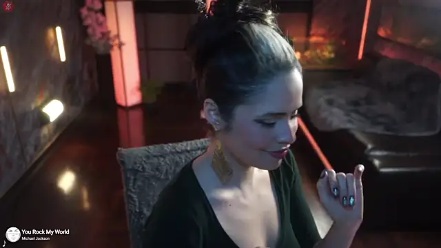 alessa goreng online show from 10/26/25, 09:53