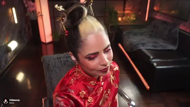 alessa goreng online show from 11/30/25, 07:53