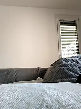 Viola sweet honey online show from 04/17/26, 08:06