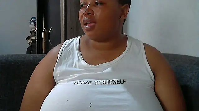 Sexy-queen99xx online show from 04/13/26, 10:08