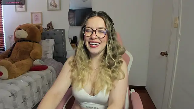 samysweet 8 online show from 04/22/26, 01:07