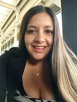 alana 69 online show from 10/16/25, 09:45