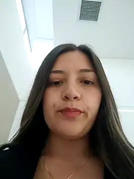 alana 69 online show from 09/17/25, 09:17