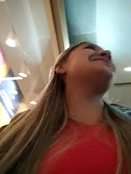 Snapshot of alana_69 chatting on 02/24/26, 10:32 alana 69 online show from 02/24/26, 10:32