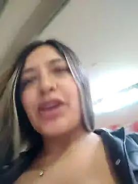 Snapshot of alana_69 chatting on 06/24/26, 11:13 alana 69 online show from 06/24/26, 11:13