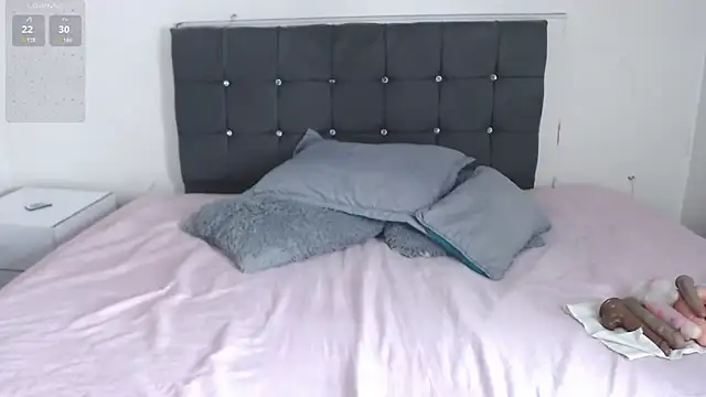 selena yourmilf online show from 02/19/26, 03:53