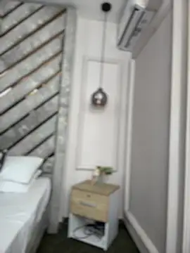 Sara Boom online show from 04/17/26, 07:28