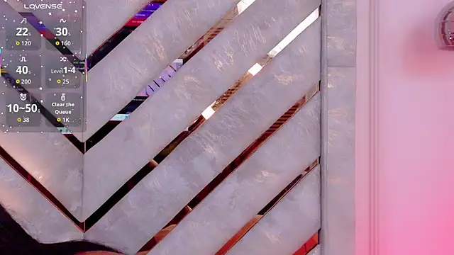 Sara Boom online show from 12/20/25, 05:16