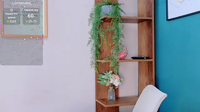 Sara Boom online show from 03/09/26, 07:39