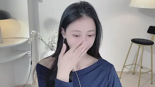 Ocean--Lili online show from 01/07/26, 02:22