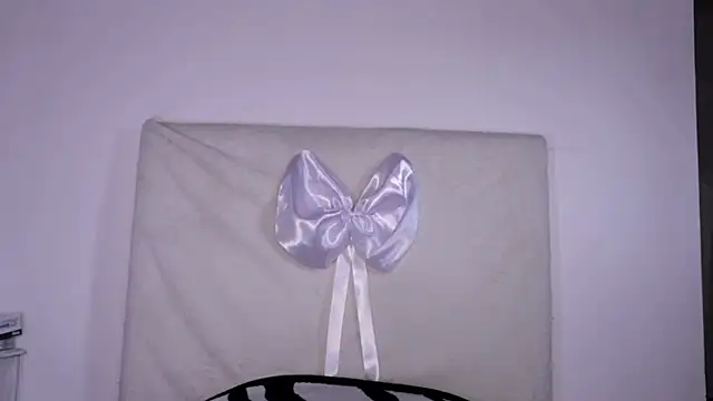 Angelas dream online show from 06/05/26, 07:19