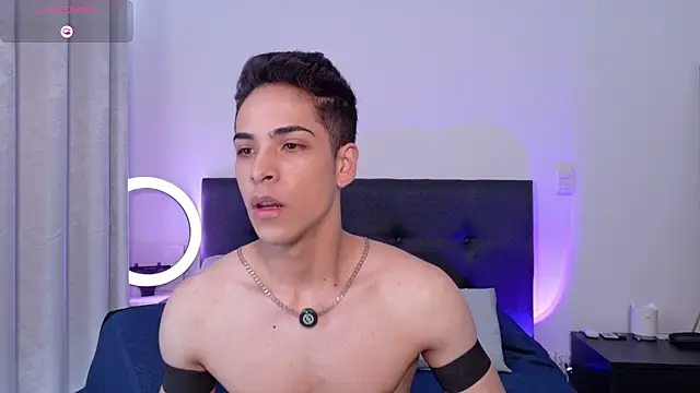 Snapshot of aodaboyyy chatting on 09/13/25, 01:11 aodaboyyy online show from 09/13/25, 01:11